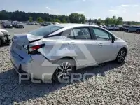 2021 Nissan VERSA фото