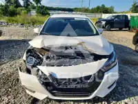 2021 Nissan VERSA фото