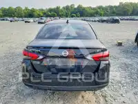 2021 Nissan VERSA photo
