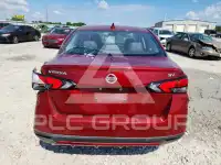 2021 Nissan VERSA фото