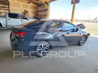 2021 Nissan VERSA фото
