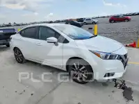 2021 Nissan VERSA фото