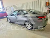 2021 Nissan VERSA photo