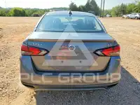 2021 Nissan VERSA фото