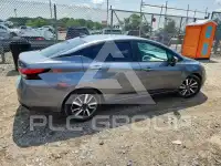 2021 Nissan VERSA фото