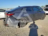 2021 Nissan VERSA фото