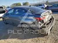 2021 Nissan VERSA фото