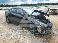 2021 Nissan VERSA photo