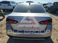 2021 Nissan VERSA фото