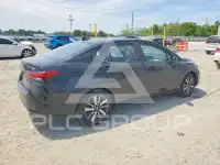 2021 Nissan VERSA photo