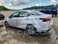 2021 Nissan VERSA фото