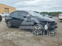 2021 Nissan VERSA фото