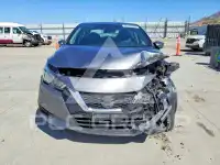 2021 Nissan VERSA фото