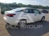 2021 Nissan VERSA фото