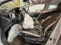 2021 Nissan VERSA фото