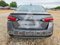 2021 Nissan VERSA фото