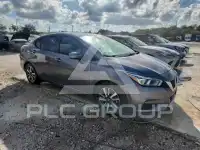 2021 Nissan VERSA photo