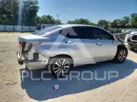 2021 Nissan VERSA фото