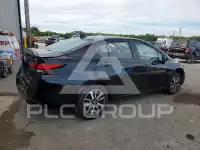 2021 Nissan VERSA фото