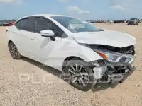 2021 Nissan VERSA фото