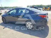 2021 Nissan VERSA photo