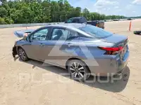 2021 Nissan VERSA фото