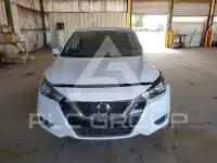 2021 Nissan VERSA фото