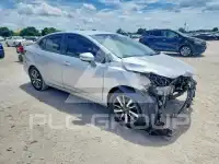 2021 Nissan VERSA фото
