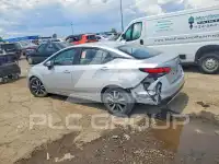 2021 Nissan VERSA фото
