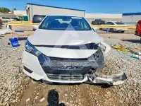 2021 Nissan VERSA фото