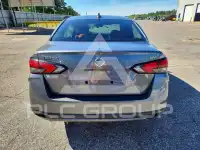 2021 Nissan VERSA фото