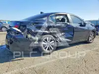 2021 Nissan VERSA фото