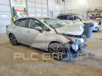 2021 Nissan VERSA фото