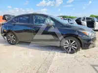 2021 Nissan VERSA фото