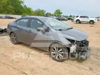 2021 Nissan VERSA photo