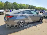 2021 Nissan VERSA photo