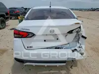 2021 Nissan VERSA фото