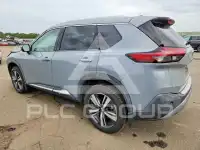 2021 Nissan ROGUE photo