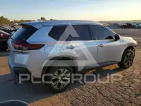 2021 Nissan ROGUE photo