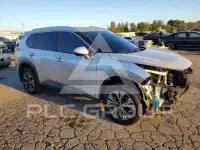 2021 Nissan ROGUE photo
