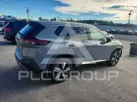 2021 Nissan ROGUE photo