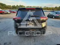 2021 Nissan ROGUE photo