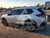 2021 Nissan ROGUE photo
