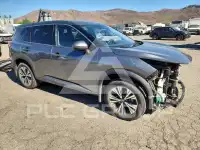2021 Nissan ROGUE photo