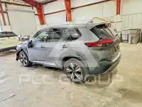 2021 Nissan ROGUE photo