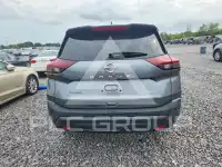 2021 Nissan ROGUE photo
