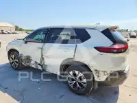 2021 Nissan ROGUE photo