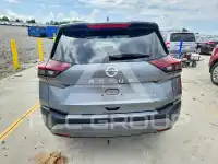2021 Nissan ROGUE photo