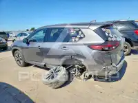 2021 Nissan ROGUE photo