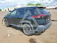 2021 Nissan ROGUE photo
